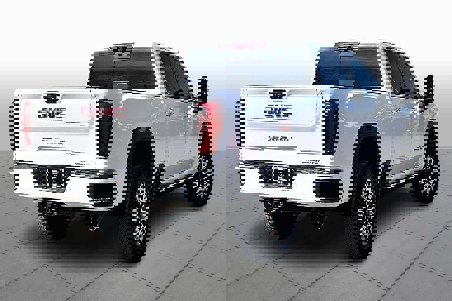 Used 2025 GMC Sierra 2500 Denali w/ Denali Reserve Package image 13