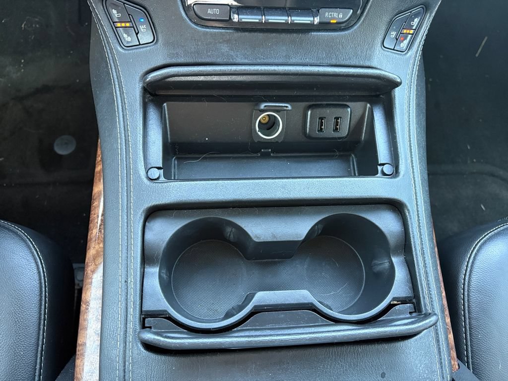 Used 2016 Chevrolet Tahoe LTZ AWD/4WD image 33