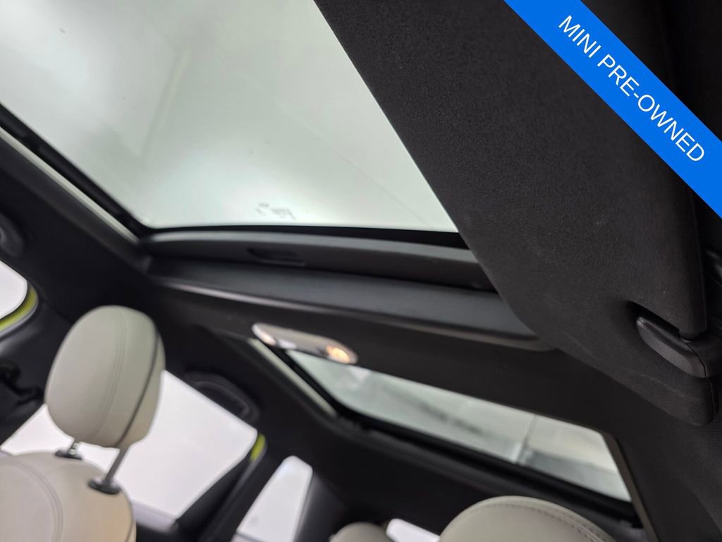 Used 2024 MINI Cooper S FWD image 12