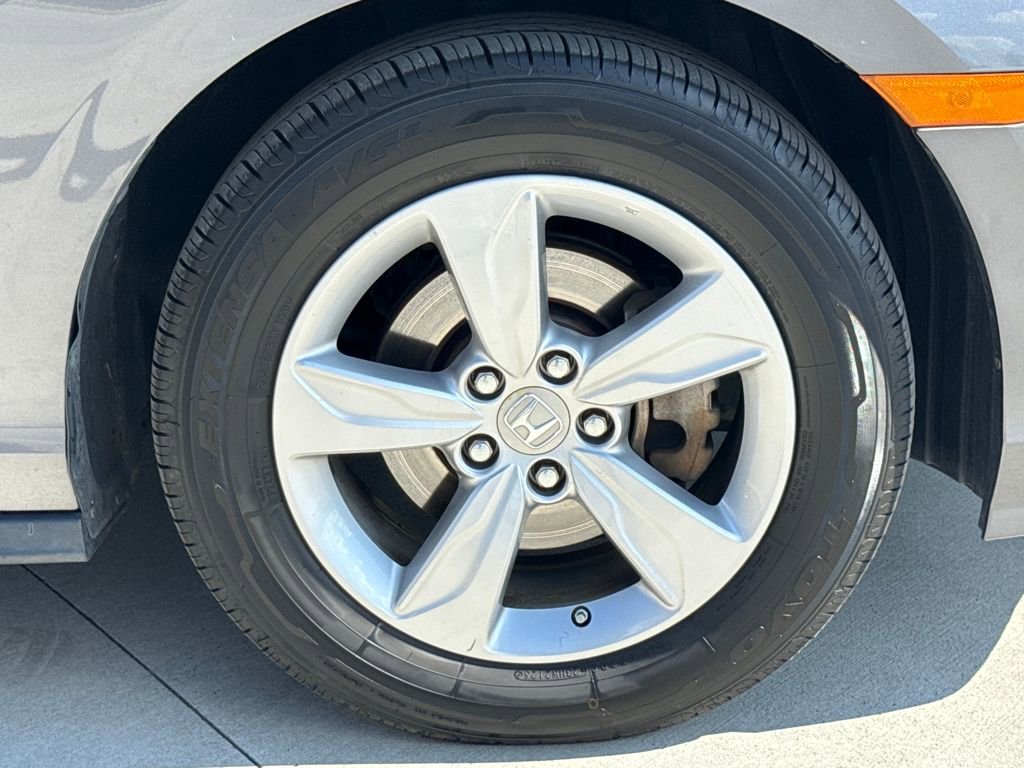 Used 2018 Honda Odyssey EX-L image 11