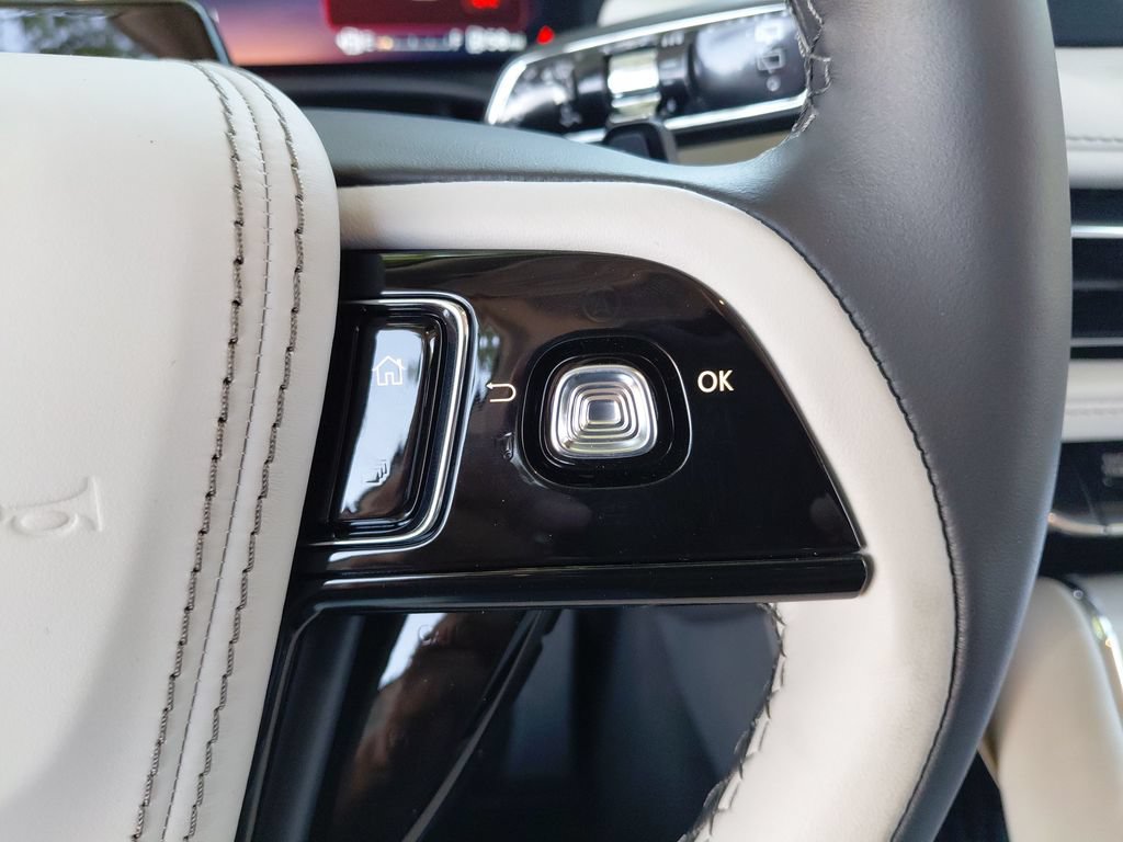 New 2026 Lincoln Aviator Reserve AWD/4WD image 42