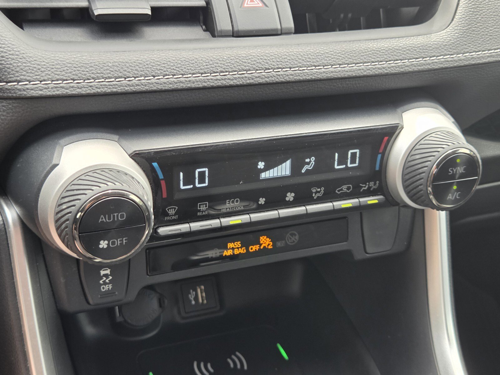 Certified 2024 Toyota RAV4 XLE AWD/4WD image 14