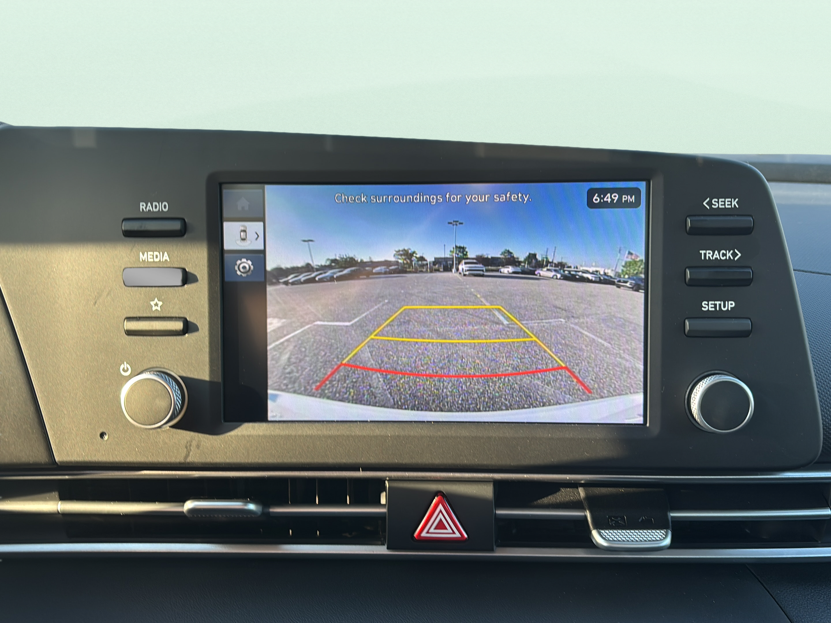 Certified 2026 Hyundai Elantra SE FWD image 16