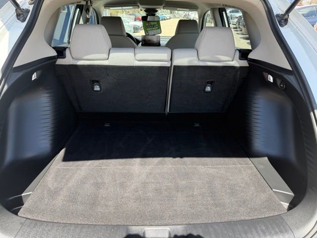 Used 2023 Honda HR-V LX image 14