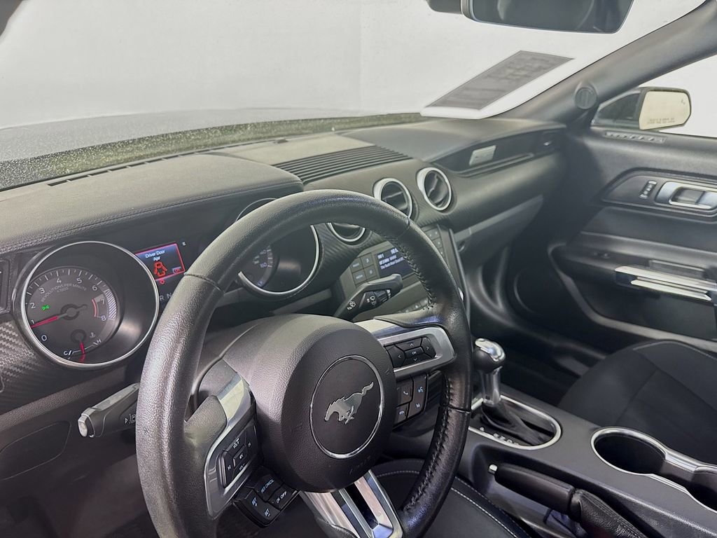 Used 2021 Ford Mustang EcoBoost image 9