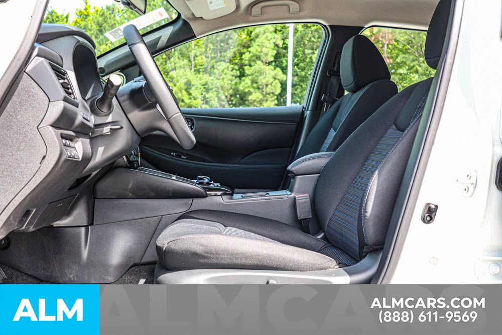 Used 2025 Nissan Leaf SV Plus image 19