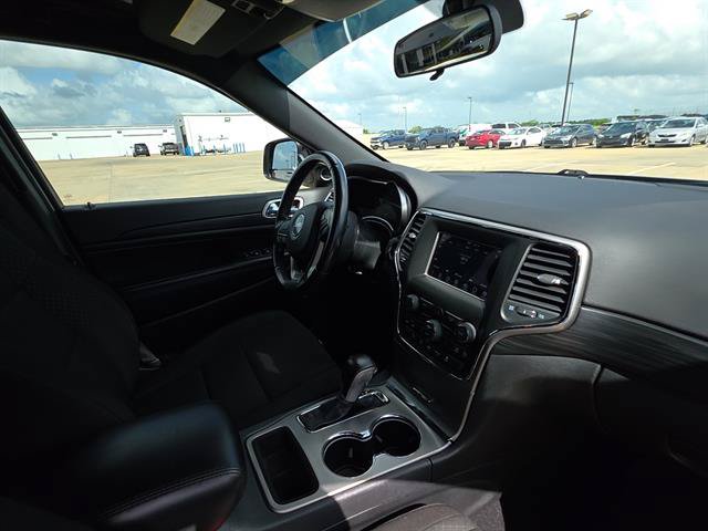 Used 2021 Jeep Grand Cherokee Laredo RWD image 17