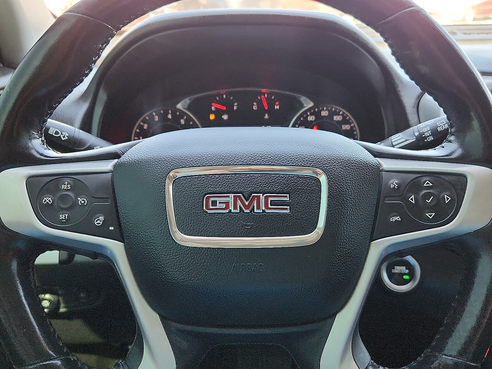 Used 2019 GMC Terrain SLT w/ Preferred Package image 19