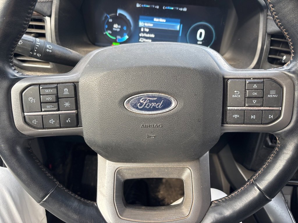 Used 2022 Ford F150 Lightning Lariat w/ Max Trailer Tow Package image 27