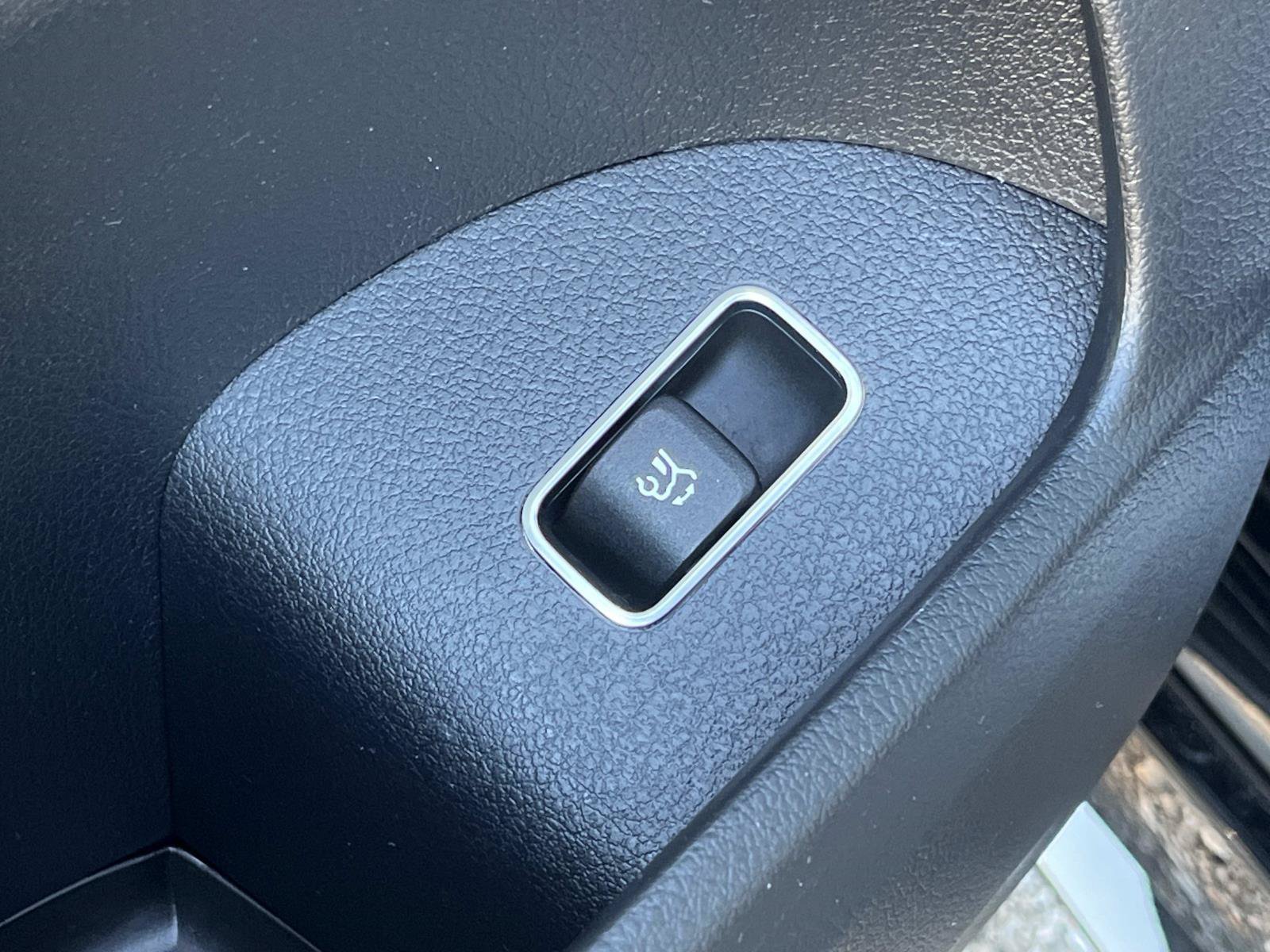 Certified 2025 Mercedes-Benz GLE 350 4MATIC image 32
