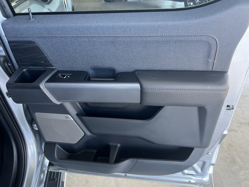 New 2025 Ford F150 Lariat w/ Equipment Group 501A Mid image 21