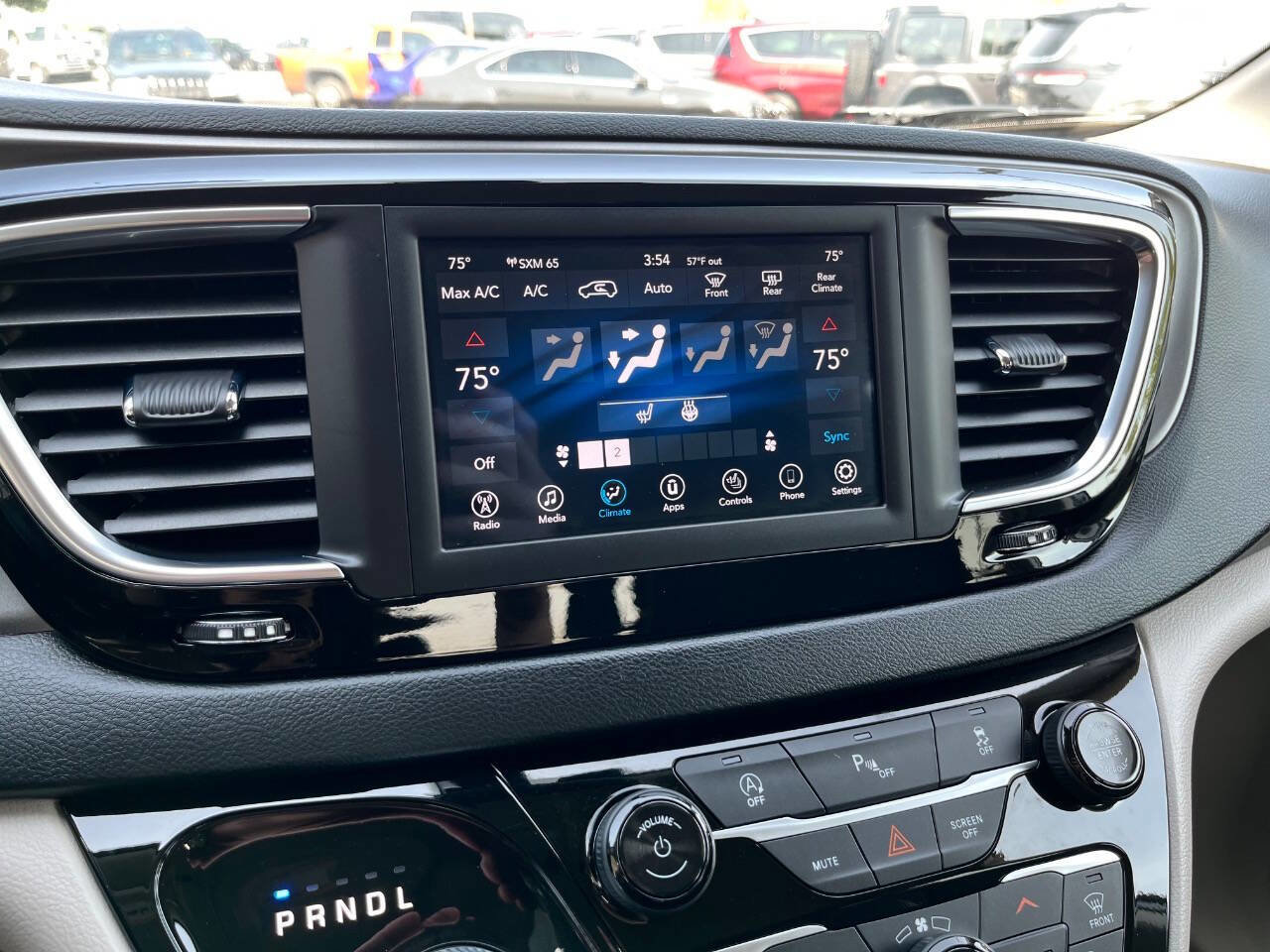 Used 2020 Chrysler Pacifica Touring-L image 29