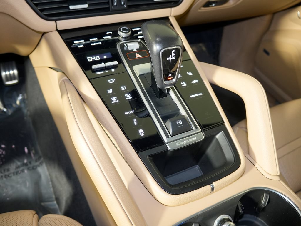 Certified 2020 Porsche Cayenne S AWD/4WD image 33
