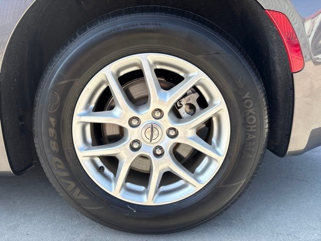 Used 2023 Chrysler Pacifica Touring-L FWD image 33