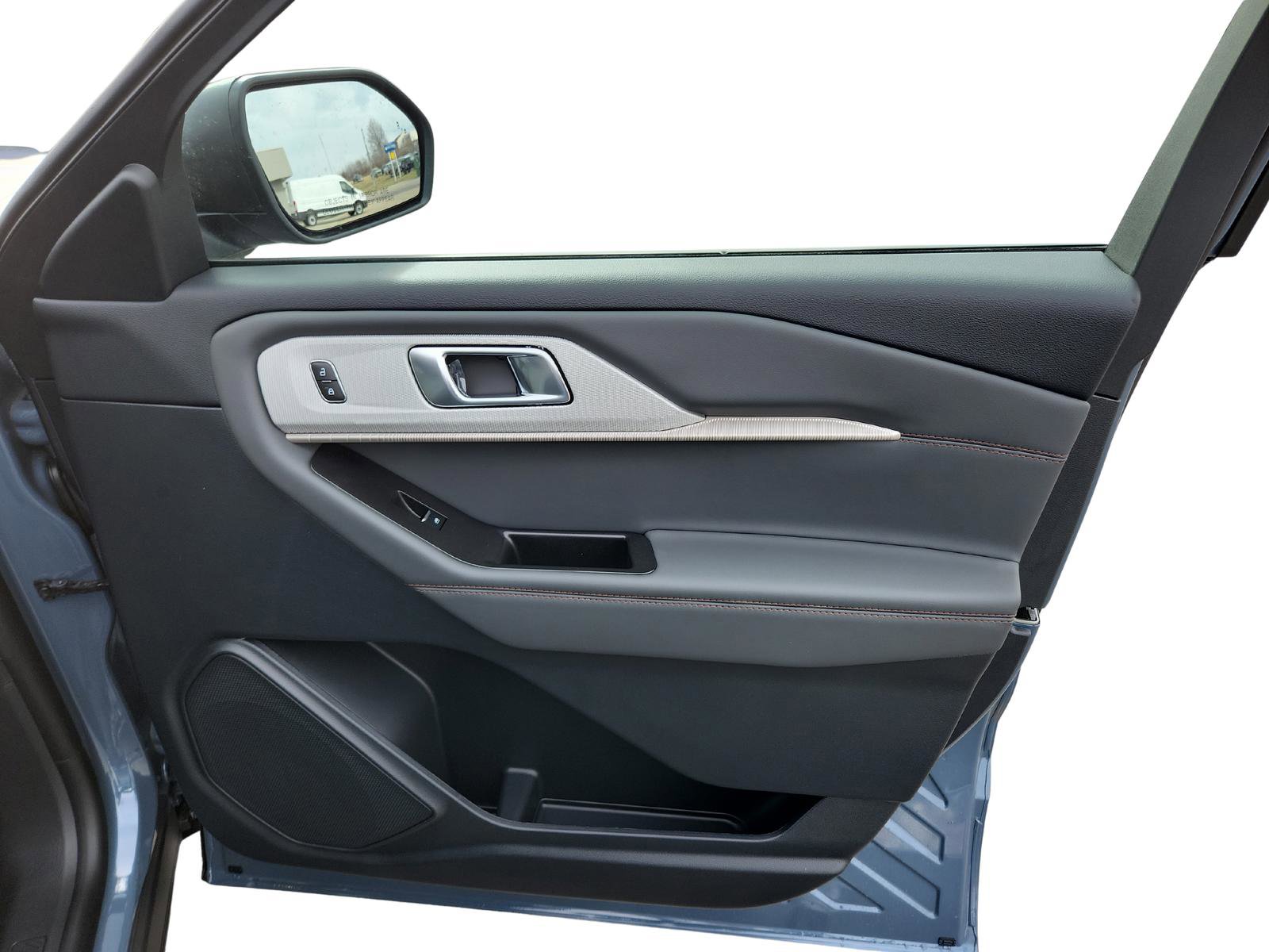 New 2026 Ford Explorer Active image 27