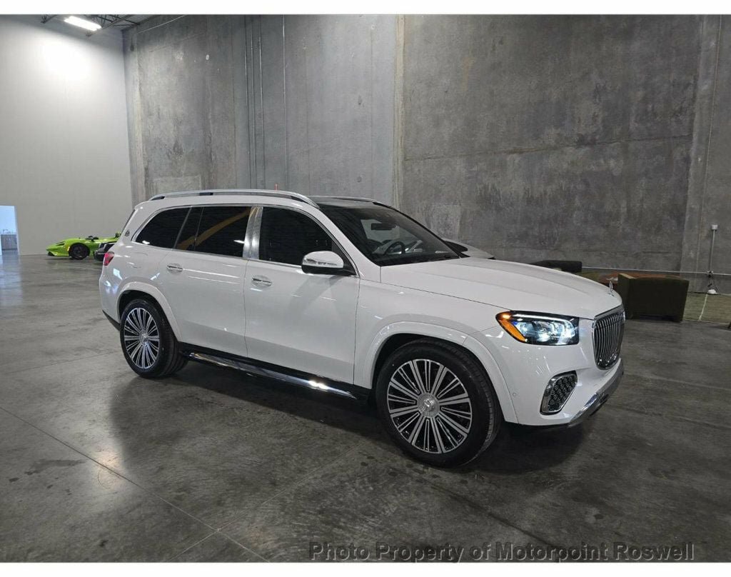 Used 2026 Mercedes-Benz Maybach GLS 600 4MATIC image 2