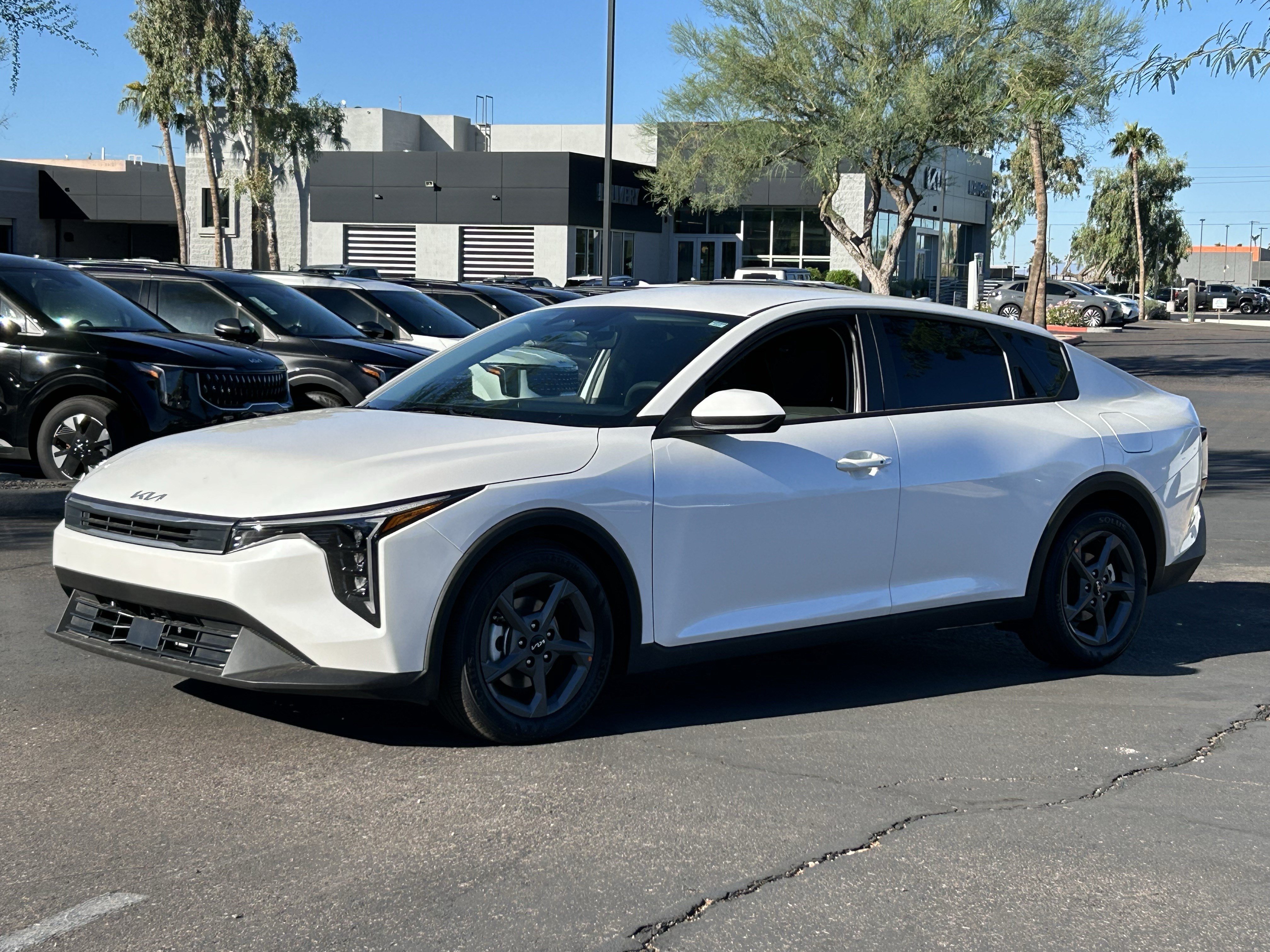 New 2026 Kia K4 FWD image 7