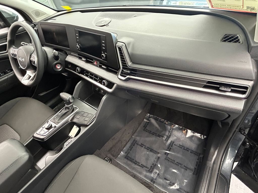 Used 2024 Kia Sportage LX image 36