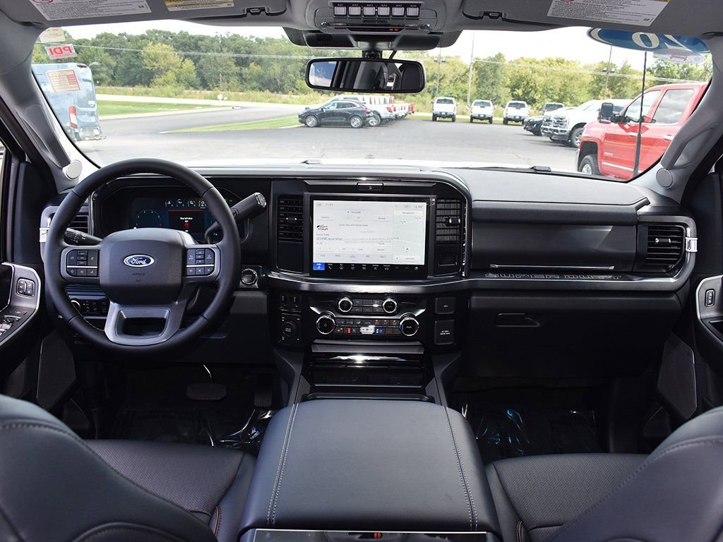New 2026 Ford F350 Lariat w/ FX4 Off-Road Package image 4