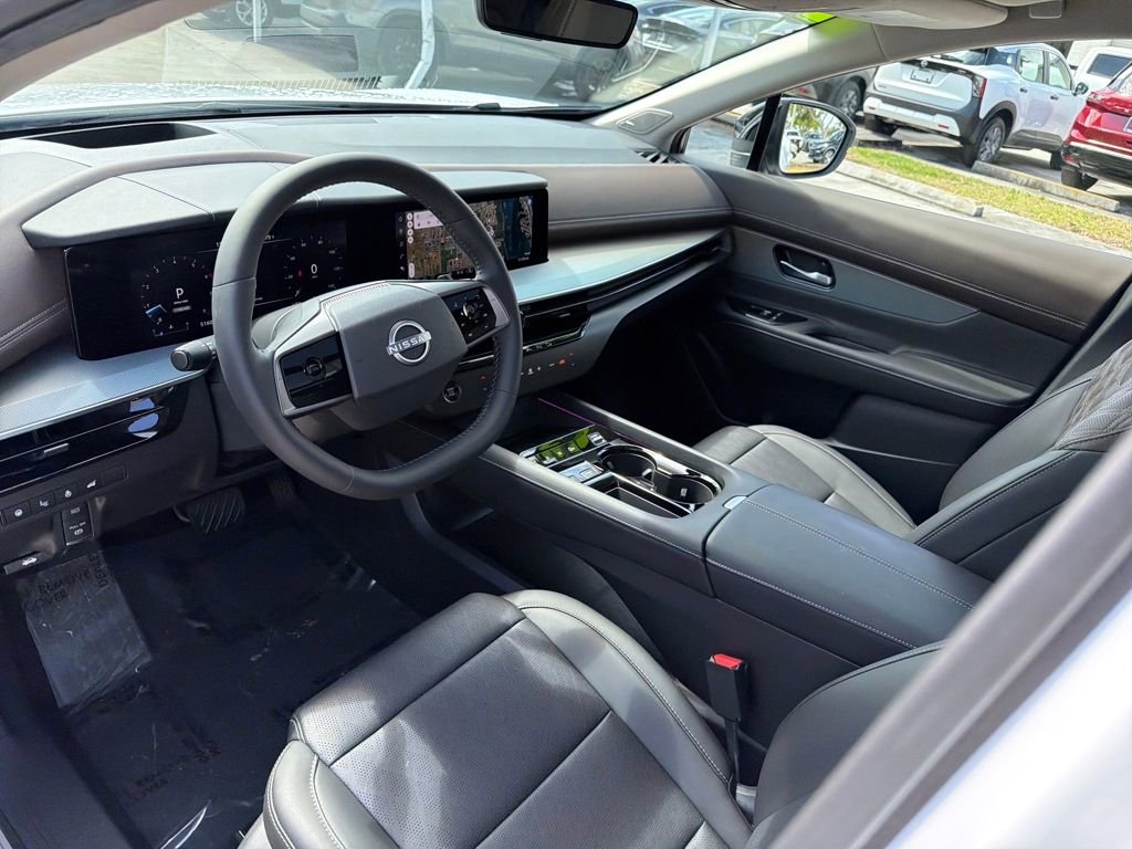 Used 2025 Nissan Murano Platinum image 13