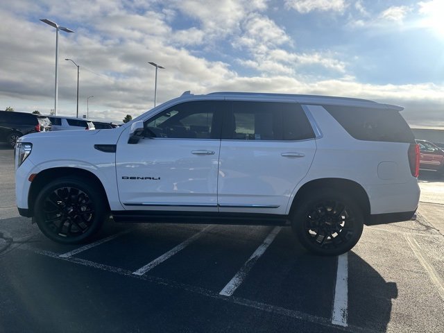 Used 2023 GMC Yukon Denali image 5