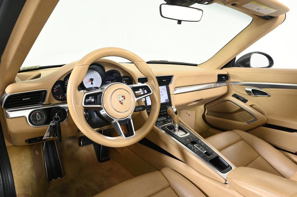 Used 2017 Porsche 911 Carrera S image 12