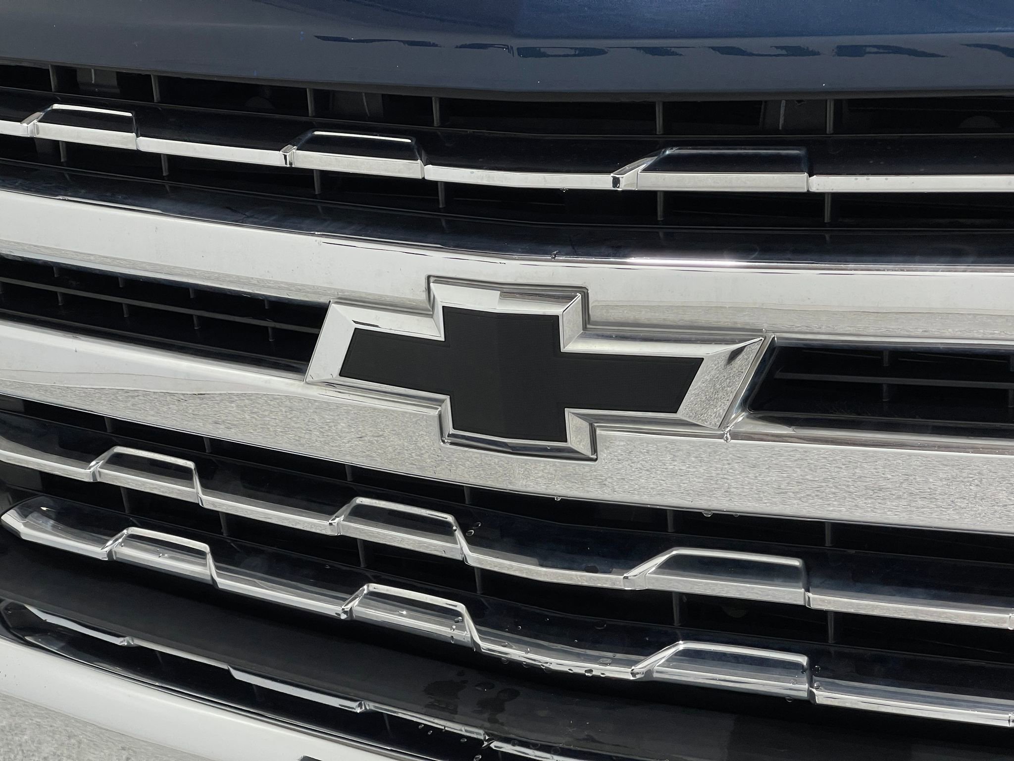 Used 2020 Chevrolet Silverado 1500 LTZ w/ LTZ Premium Package image 40