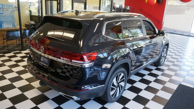 Certified 2025 Volkswagen Atlas SEL image 7