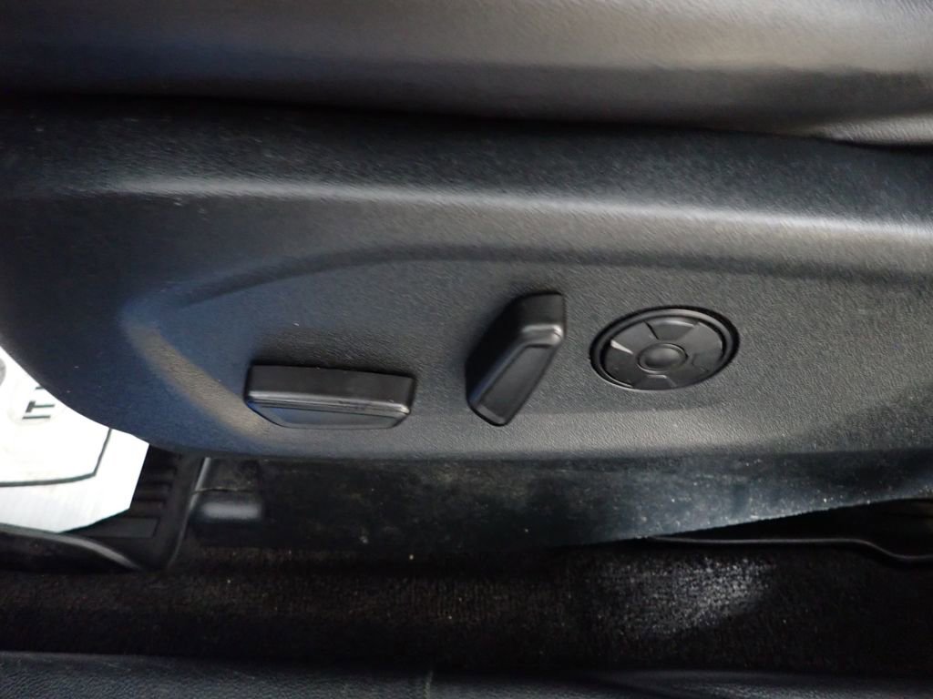 Used 2019 Ford Explorer Platinum AWD/4WD image 28