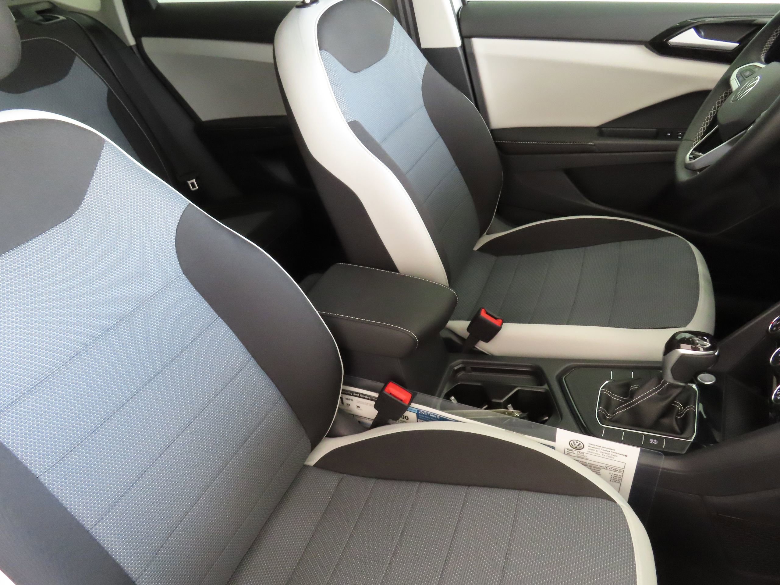 New 2025 Volkswagen Taos S image 26