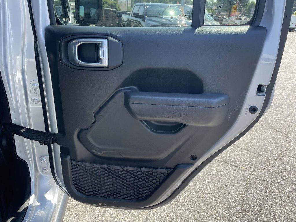 Certified 2024 Jeep Wrangler Unlimited Rubicon image 18
