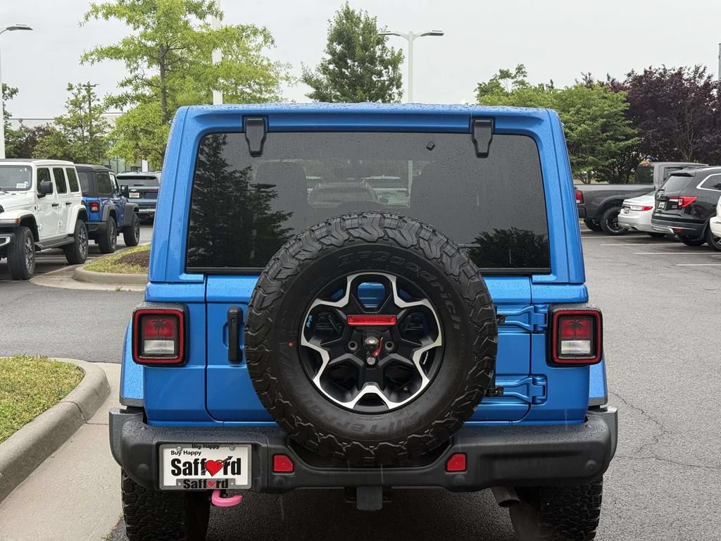 Used 2022 Jeep Wrangler Unlimited Sahara AWD/4WD image 11