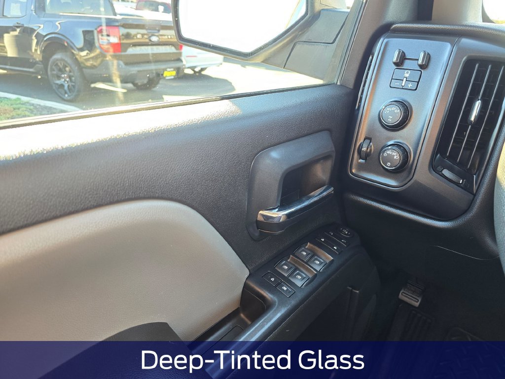 Used 2018 Chevrolet Silverado 1500 Custom w/ Custom Convenience Package AWD/4WD image 33