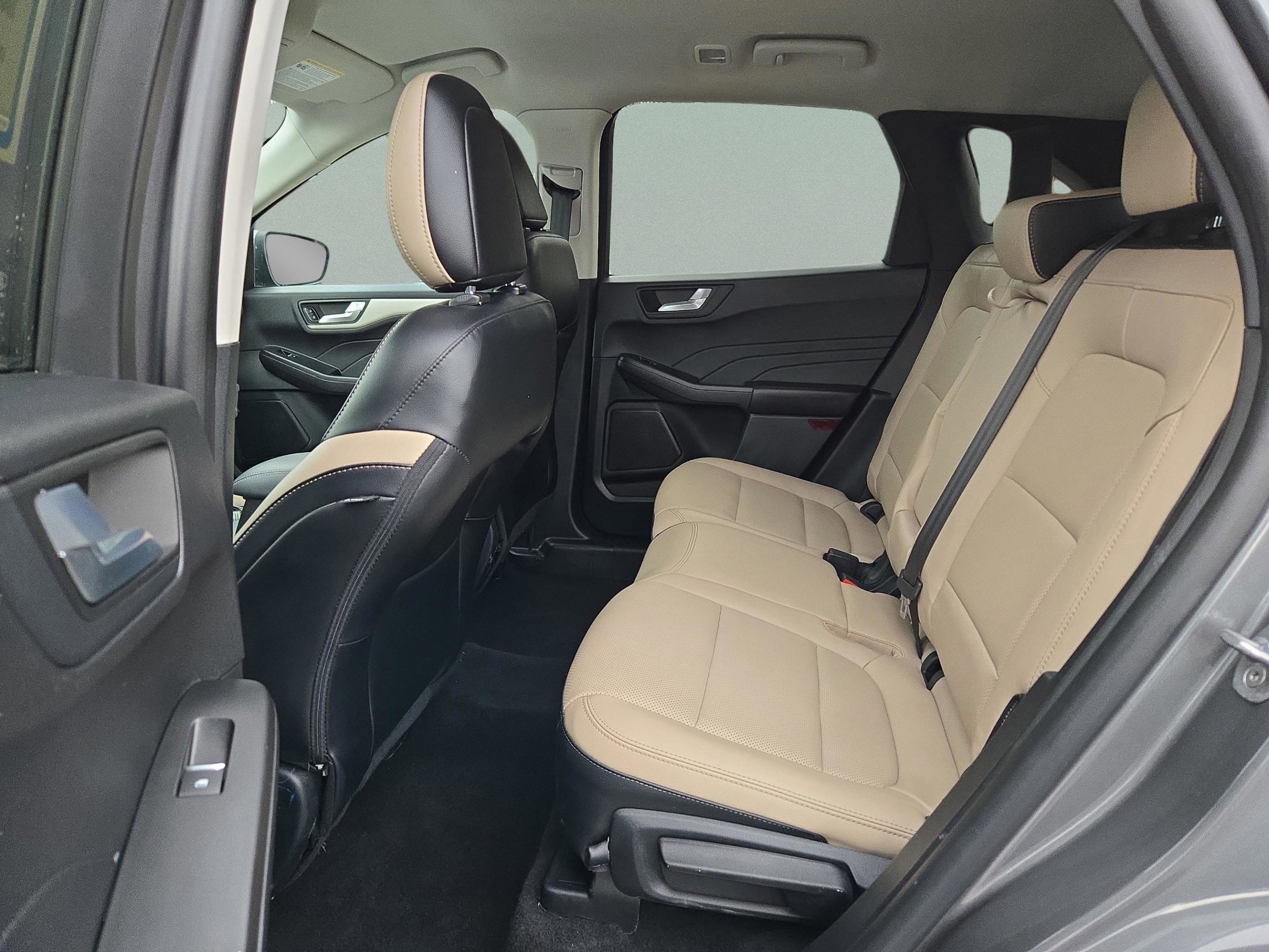 Used 2021 Ford Escape SEL image 21