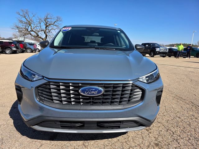 Used 2024 Ford Escape Active image 3