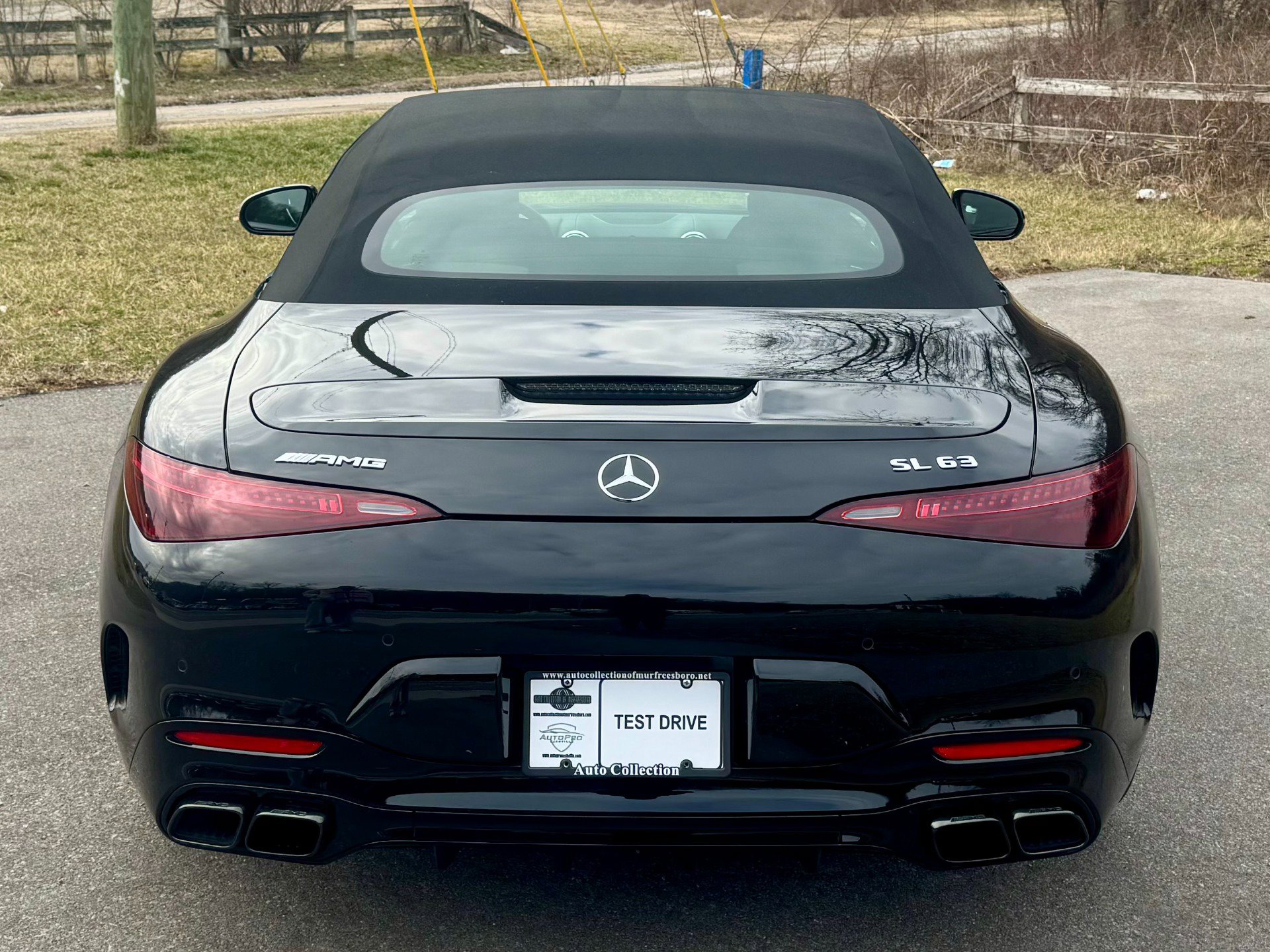 Used 2022 Mercedes-Benz SL 63 AMG 4MATIC w/ Driver Assistance Package image 5