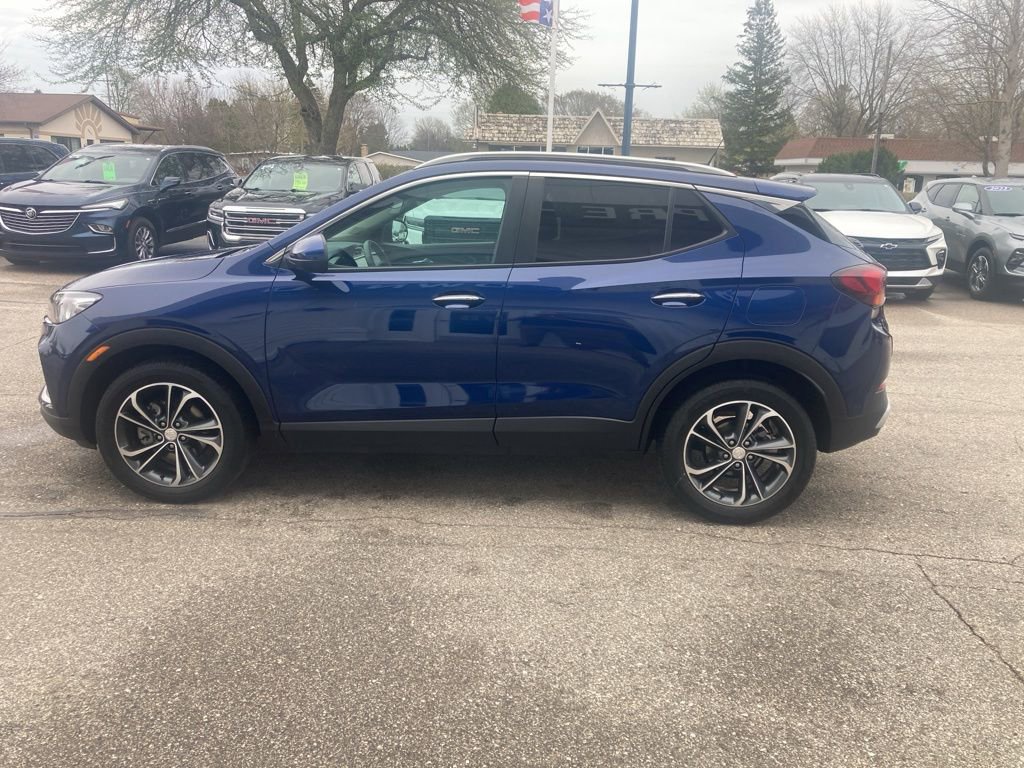 Certified 2023 Buick Encore GX Select w/ Safety Package II FWD image 8