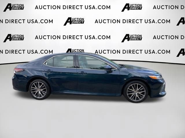 Used 2021 Toyota Camry XLE FWD image 22