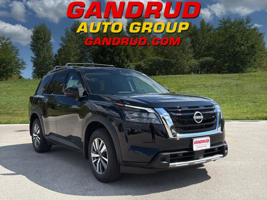 New 2025 Nissan Pathfinder SL