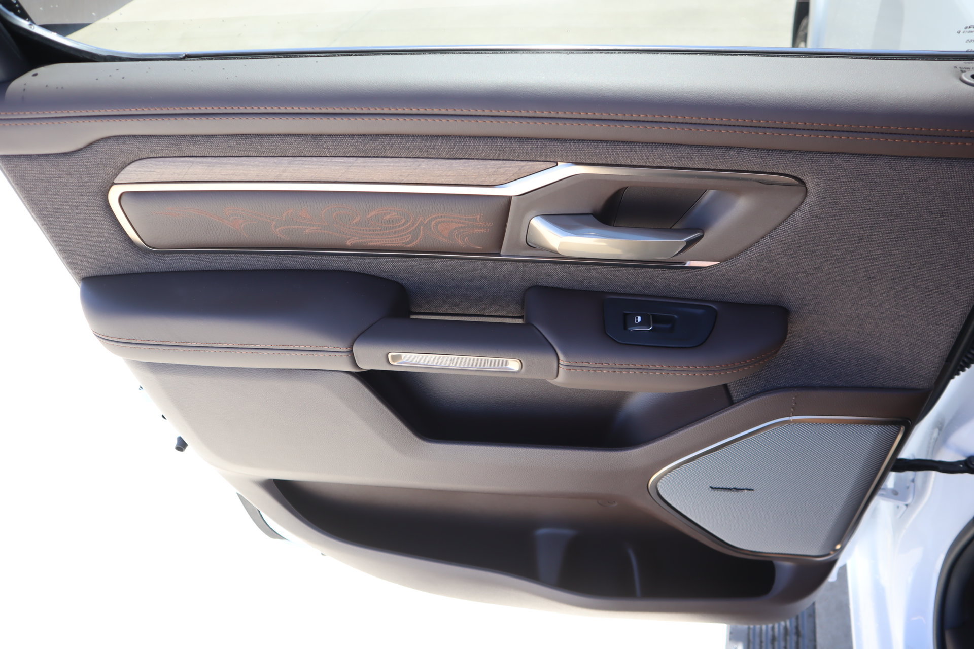 New 2026 RAM 1500 Limited AWD/4WD image 18