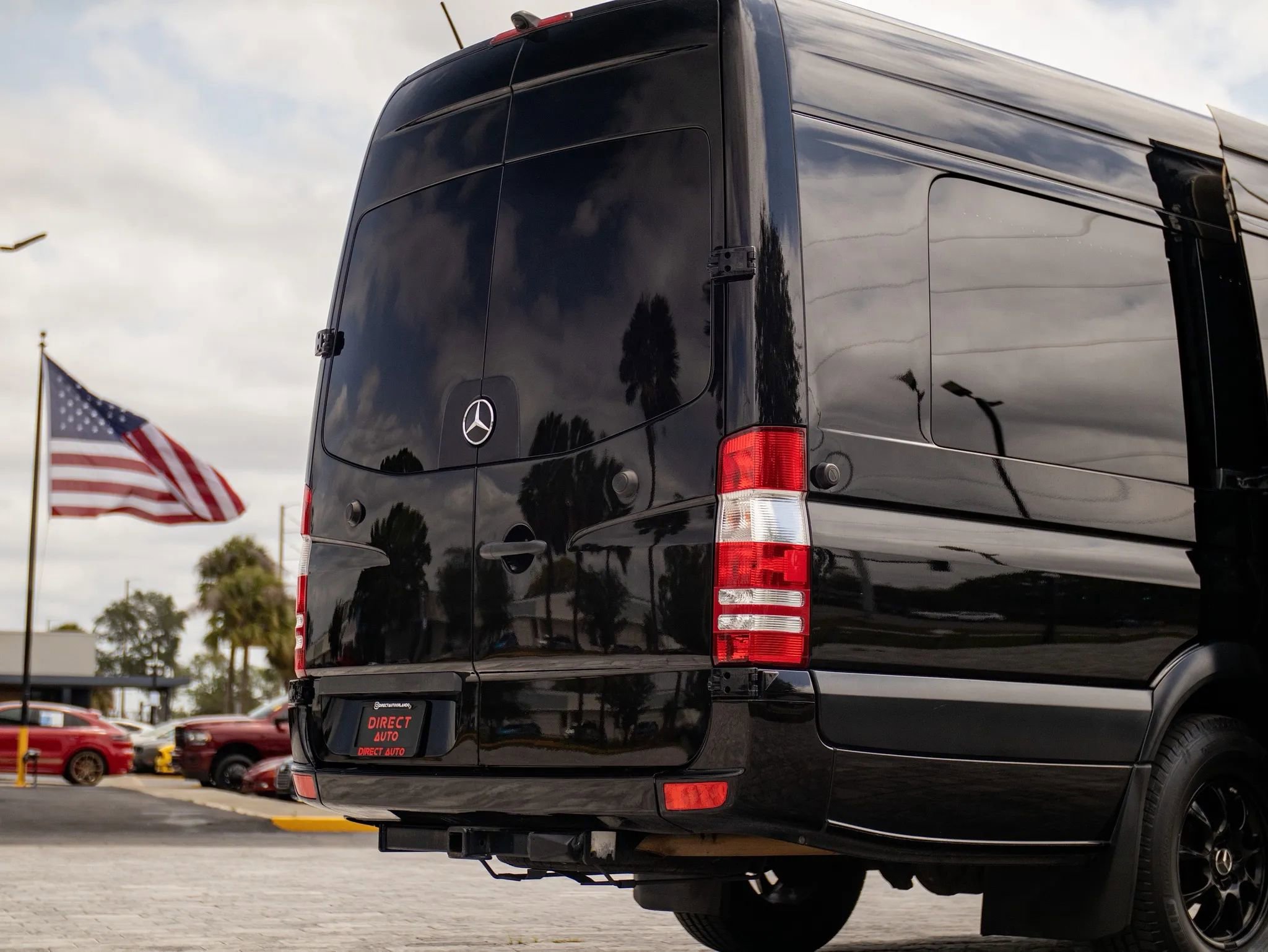 Used 2017 Mercedes-Benz Sprinter 3500 w/ Active Safety Plus Package image 15