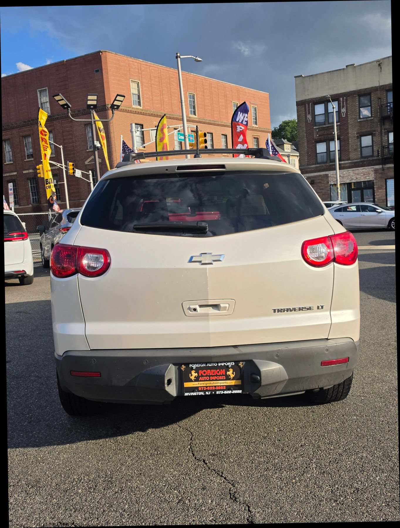 Used 2011 Chevrolet Traverse LT w/ Personal Connectivity Package FWD image 10