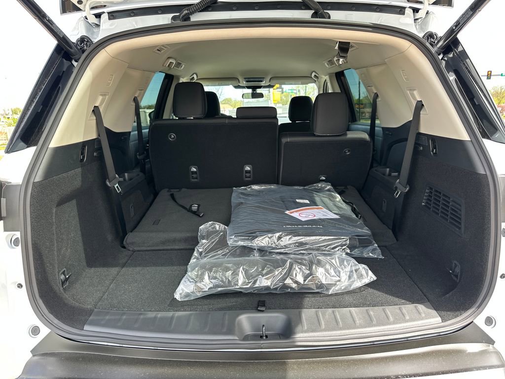 New 2026 Nissan Pathfinder SV AWD/4WD image 35