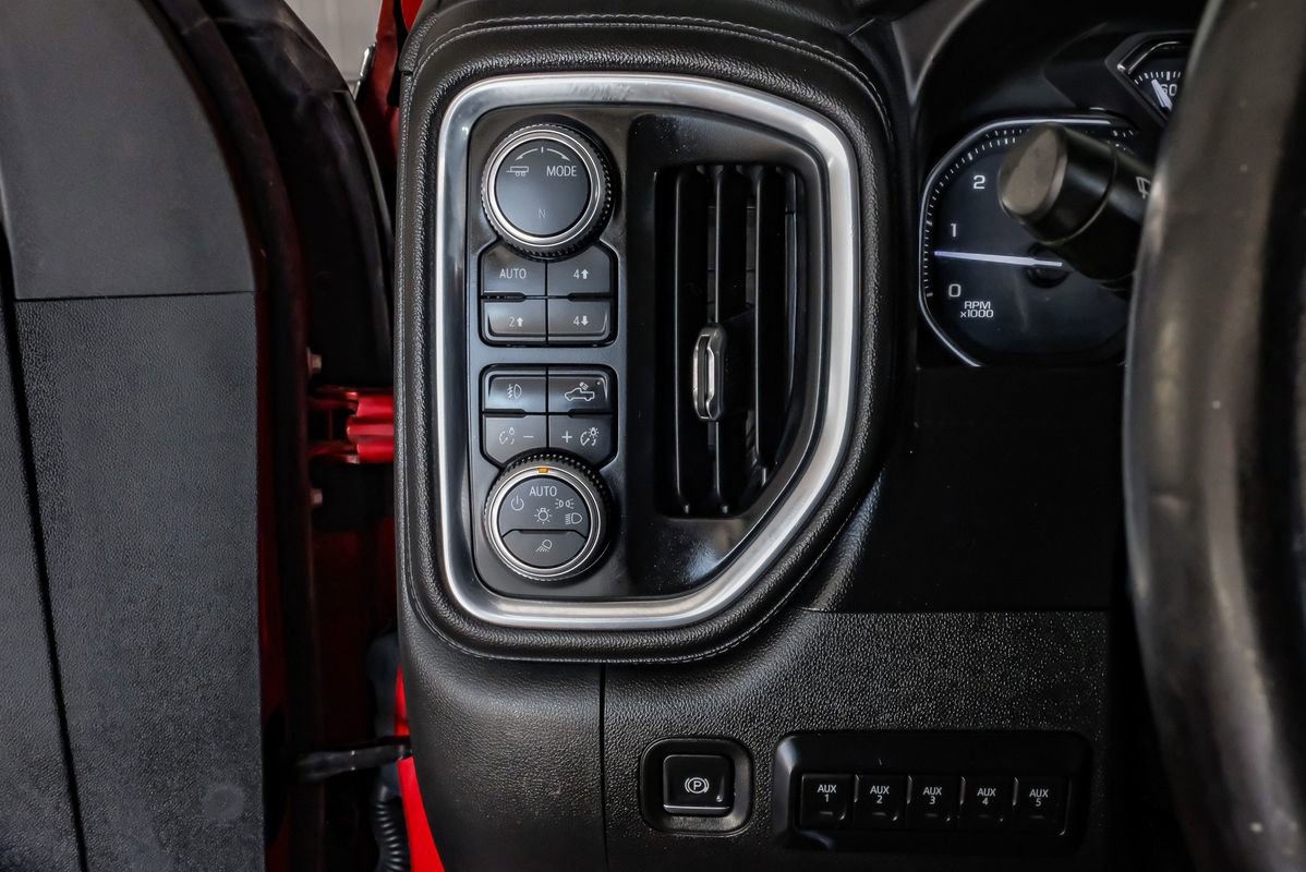 Used 2020 GMC Sierra 2500 SLE w/ SLE Value Package; image 26