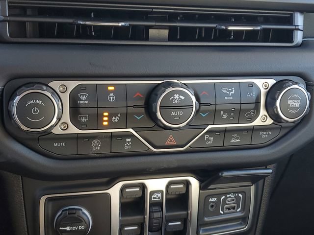 New 2026 Jeep Gladiator Mojave AWD/4WD image 31