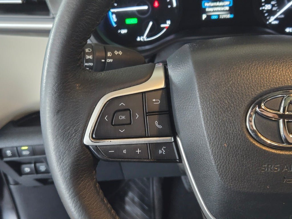 Used 2023 Toyota Sienna XLE AWD/4WD image 29