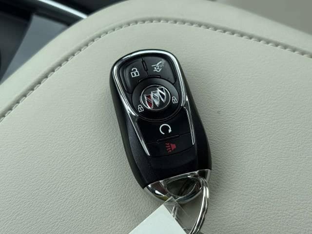 Used 2022 Buick Enclave Essence w/ Experience Buick Package AWD/4WD image 32