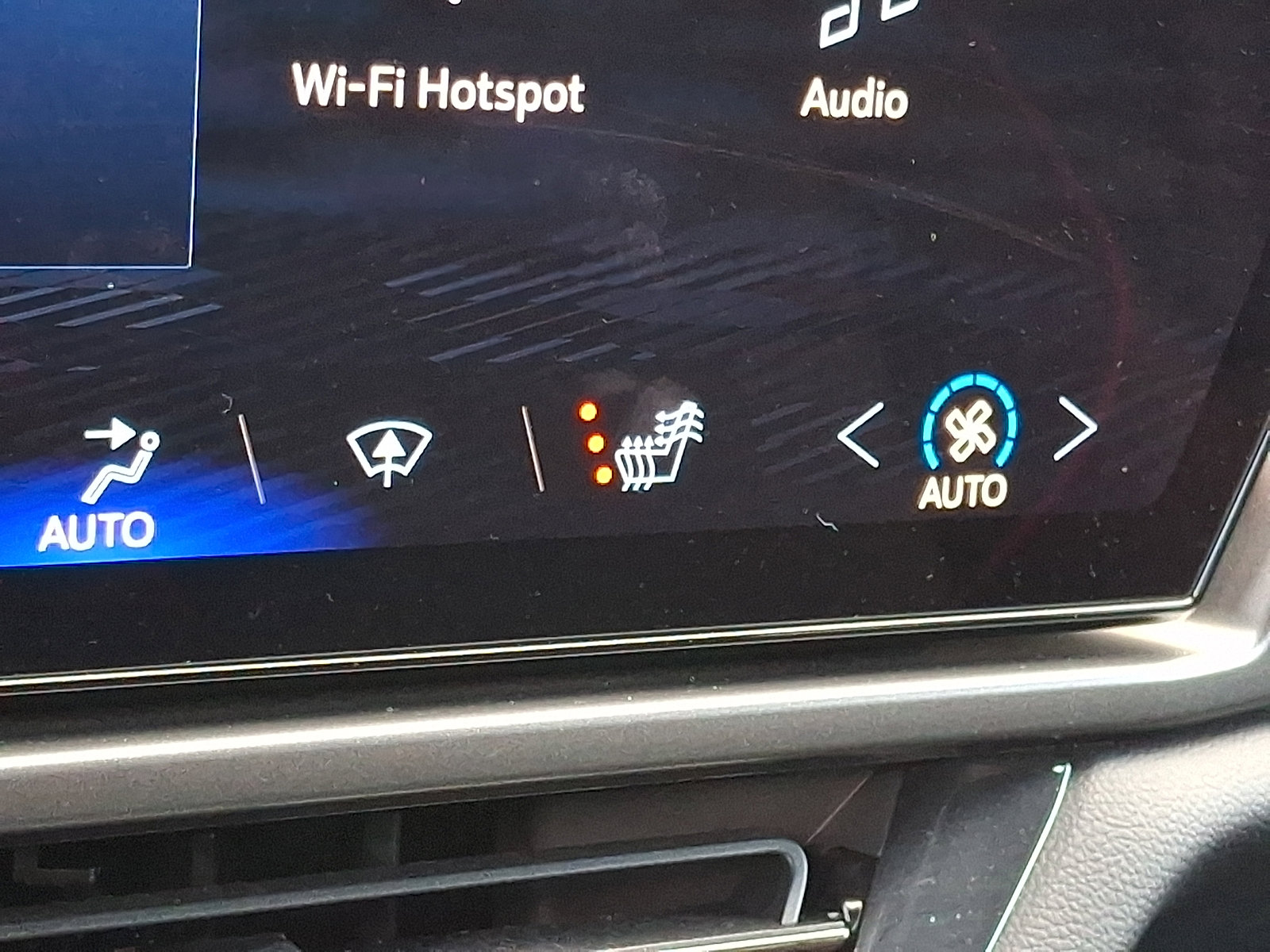 Certified 2024 Chevrolet Equinox EV RS image 25