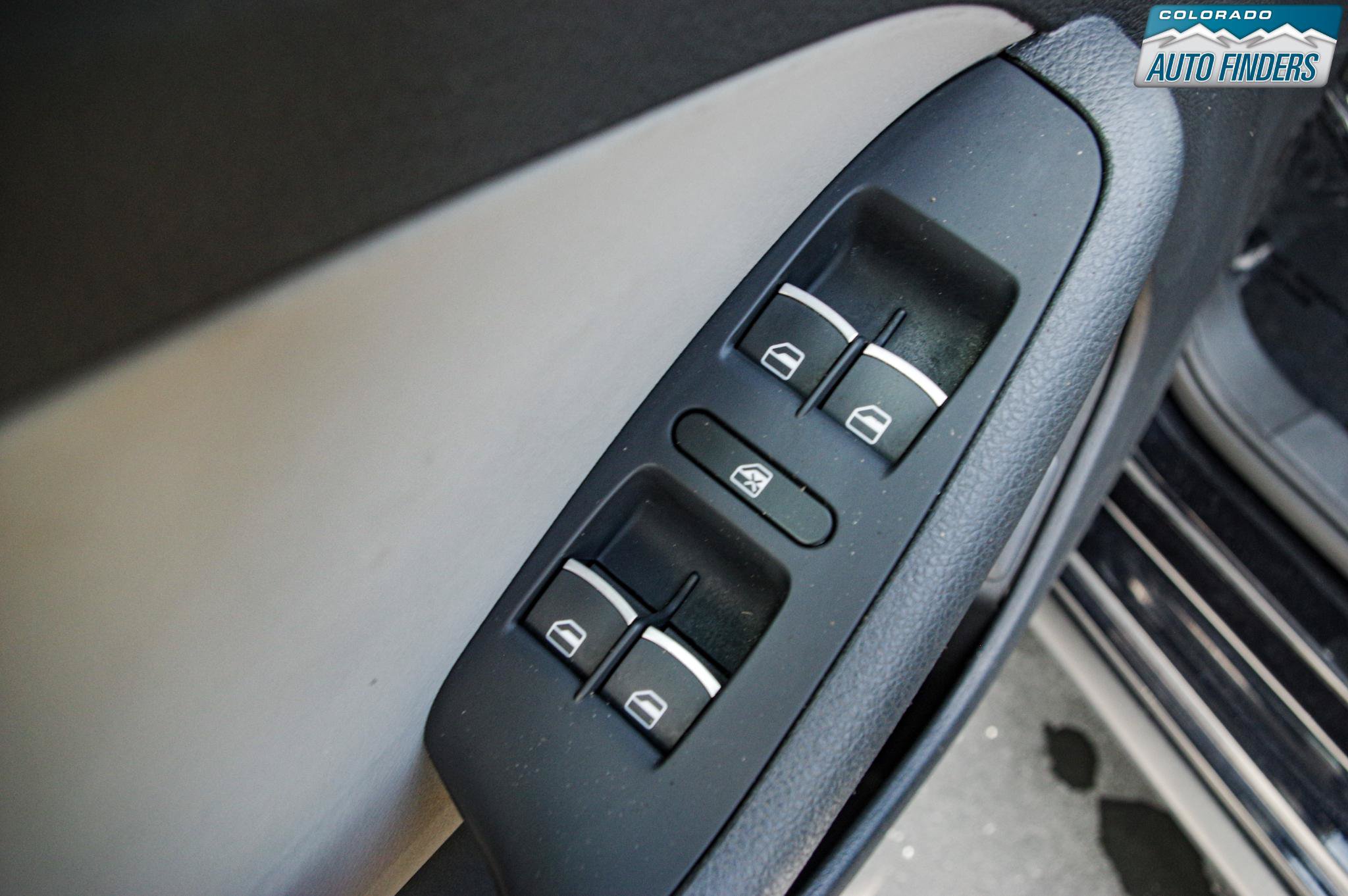 Used 2014 Volkswagen Jetta SE FWD image 11