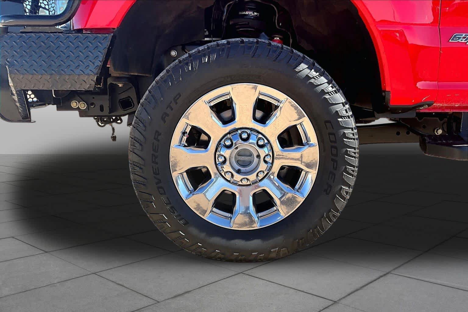 Used 2017 Ford F350 Lariat w/ Chrome Package AWD/4WD image 11